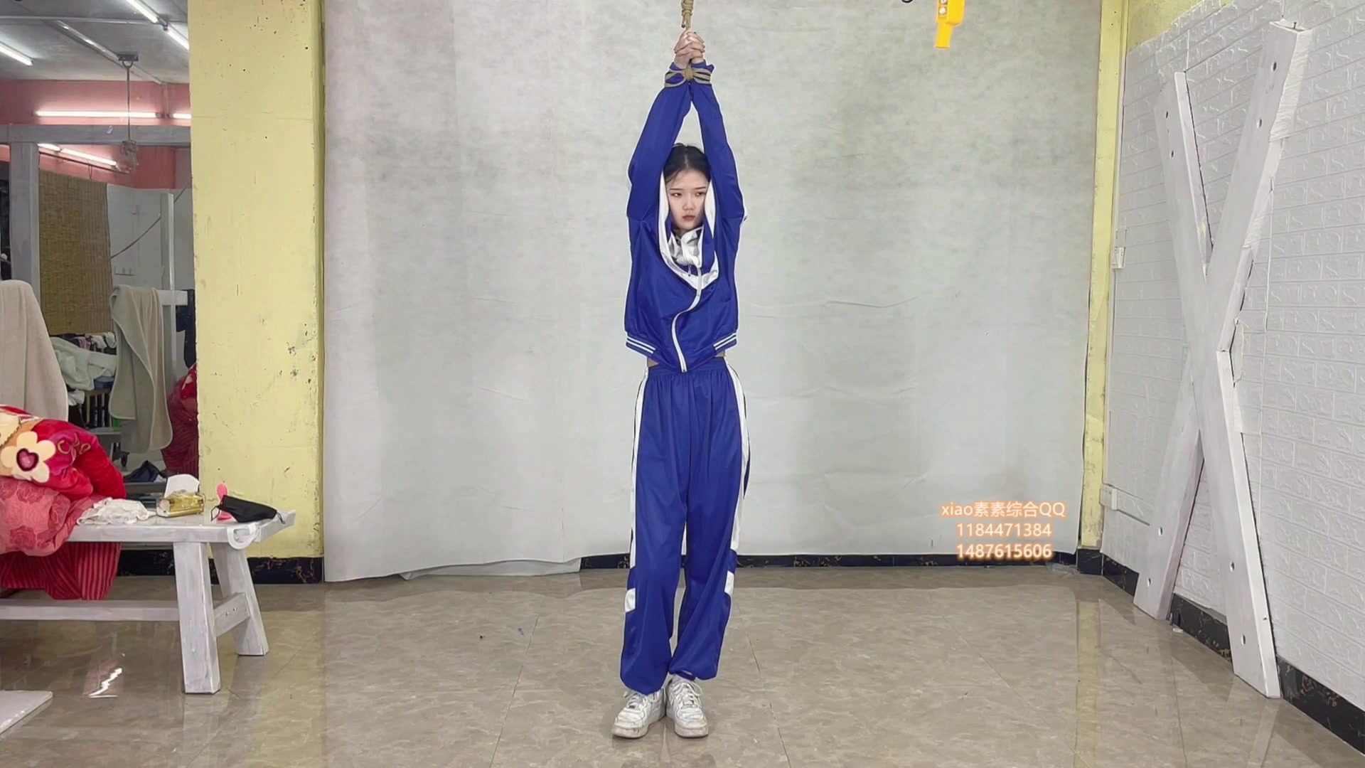 6378.mp4-1.jpg