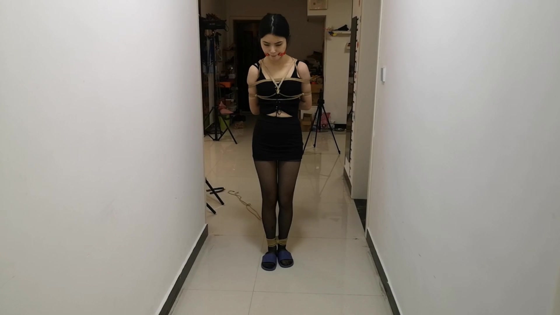 8569.mp4-7.jpg