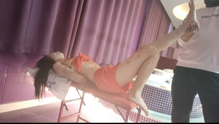 16047----.0015.jpg