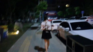 【子衿原创】菲菲五花户外行走罚跪，带上口枷，忍不住的口水模流