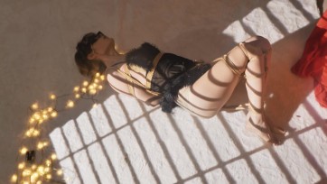 【咬人猫原创】新人模特小柔甘愿做绳艺师傅的母狗，被鞭打，被spank