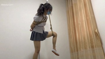 【新月原创】【佳怡】学生服 白一带 肉丝单腿吊 TD忍耐