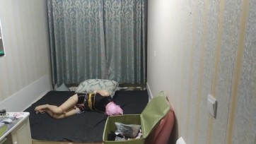 【七七工作室】七七头部包裹电工胶带，带全封闭头套，上锁。感官封闭，全身捆绑