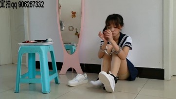 【一往情深】女犯私拍《大学生贩毒始末》