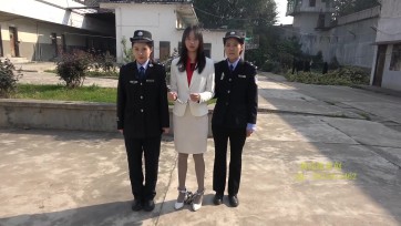 【梨花雨】胭脂泪 女贪污犯悔恨的泪水