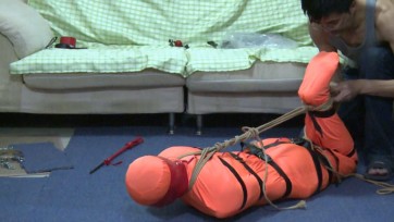 【丽佳美亚】【美人鱼】皮具捆绑美人鱼，胶带封口窒息