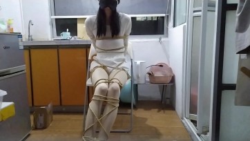 【凉叶子】【纯白叶子】被绑了个不完全的股绳……还塞了个不知道什么东西