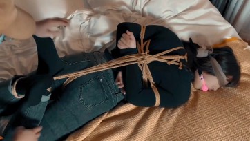 【xiao素素】安安 钢琴老师的遭遇