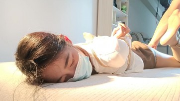 【吴越】长腿欣悦，白衫丽人行第二季，尴尬又难受得分腿驷马禁锢、TK、鞭因，花样折磨