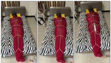 【黑魔法师】红色丝袜全包拘束 麻绳缠绕全身 原味丝袜套头 充气口塞嘟嘴 双AV棒榨精