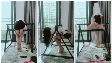 【安妮原创】自娱自乐（难受的三角架固定姿势+沙袋）