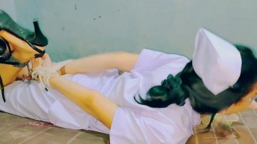 【TiedIndonesia】漂亮的护士被病人困住，手脚被绑，用球捂嘴