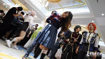 【半岛束艺台】【卡菲】漫展纪实：当明星的一天