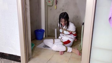 【clz原创】三套学生服作品 最后一集 女生被绑淋浴，逃脱