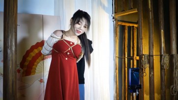 【锐度主张】嫣儿 OL黑丝五花口球