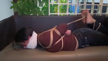 【吴越】勤劳主妇汐汐的另类兼职第三季，肌肉贴多重缠裹封嘴驷马，咸猪手的痒刑折磨、皮带SP、突然的羞羞小游戏，关于汐汐敏感度的首次深度实验，主妇的反应很完美、很到位，干脆接...