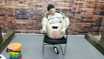 【HD飞天原创】挠脚心,不停地挠,挠到骚奴崩溃为止