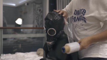 【闪闪工作室】行李箱中的 [娃娃 人形] 闹市穿行街头放置呼控的双视觉全记录