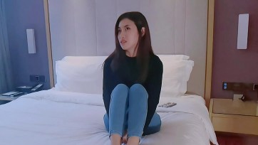 【女巫帽】诗诗挠痒前后的变化