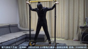 【新月原创】【玉箫】倒霉皮衣女贼的入室惩戒 股绳拉扯后还被各种打屁股挠全身