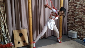 【随心原创】苏樱 白丝护士2 鼻勾口球吊