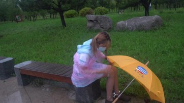 【魔法摄影工坊】新模小翼 雨天的滑板少女