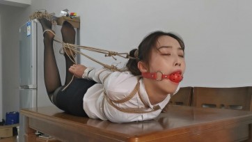 【奥特曼】OL职业装雨琪直臂驷马放置挣脱