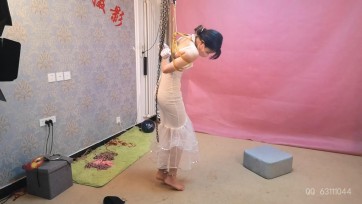 【随心原创】杨蕊 凄美的新娘 滑轮下的体验