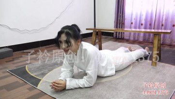 【子衿原创】小雅囚服杖刑-女将军的劫难