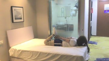 【伪娘诺诺】自缚双腿后被紧缚tk