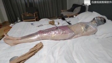 【足利茶茶丸】异域舞娘内衣情趣丝袜、衣胶带、保鲜膜紧缚三重奏!