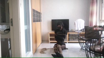 【丝妹vv】薇薇黑色开叉裙连体手套黑色丝袜日式自缚