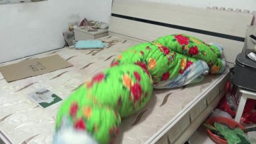 【子衿原创】菲菲定拍-绑架之棉被包裹，棉被捂头，棉被挣扎