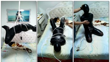 【木乃伊制作】黑色木乃伊吊玩 老婆有点不好受，但还是被吊起来被我玩【木乃伊制作】黑色木乃伊吊玩 老婆有点不好受，但还是被吊起来被我玩