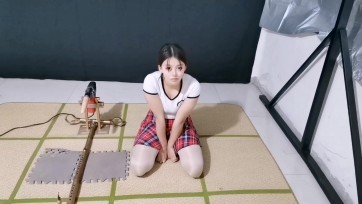 【HD飞天原创】研究生新模玉仙儿不知不觉地被我忽悠成了一个忠实的骚奴，很幸运地又开发成功一个很乖的很听话一个奴,,那就把k9跪爬器自动炮ji赠送给她,让她好好享受去吧.......