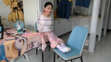 【JS】【流星客】眼镜妹子的直臂捆绑体验/丝绸/棉袜/口球堵嘴